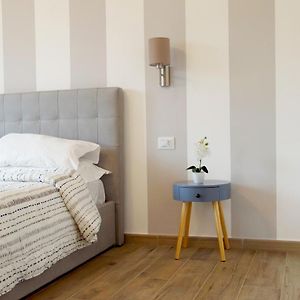 Minerva Rooms
